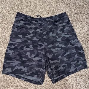 Men’s LULULEMON PACE BREAKER 7” SHORTS MINT L